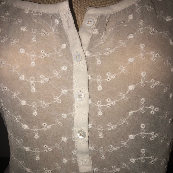 Cream Sheer American Eagle Top - Picture 2 of 7